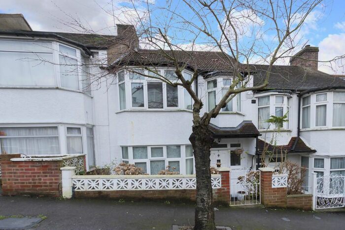 4 Bedroom Terraced House To Rent In Kingslyn Crescent, London, SE19