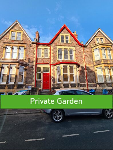 2 Bedroom Flat To Rent In Manor Park – Ground Floor Flat, BS6