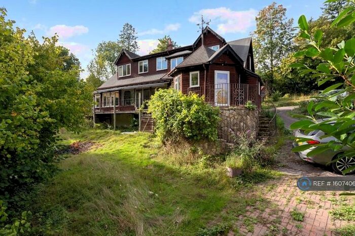 4 Bedroom Detached House To Rent In Wellhouse Road, Beech, Alton, GU34