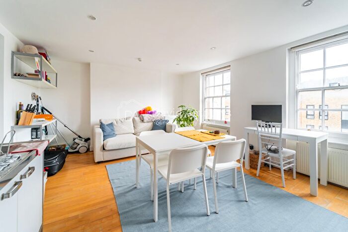 1 Bedroom Flat To Rent In Liverpool Road, Islington, London, N1