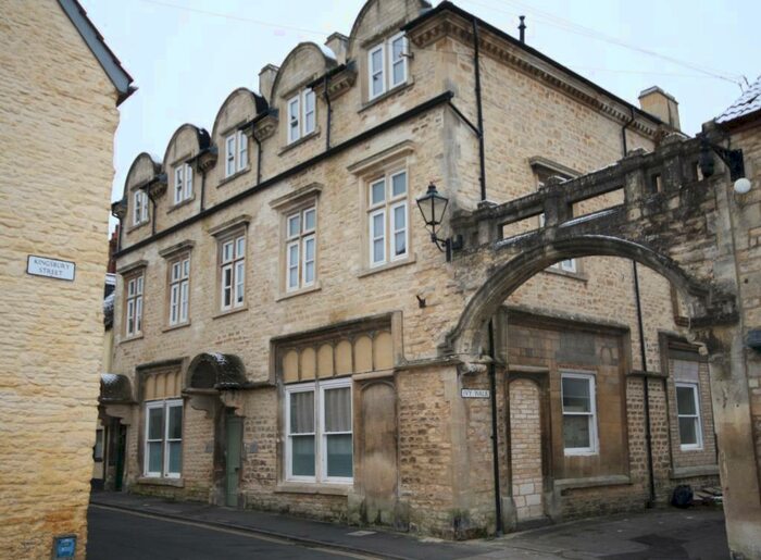Studio To Rent In St. Margaret House, Church Street, Calne, Chippenham, SN11