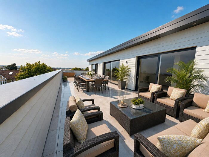 3 Bedroom Penthouse For Sale In Cherryview, Beech Road, Hadleigh, SS7