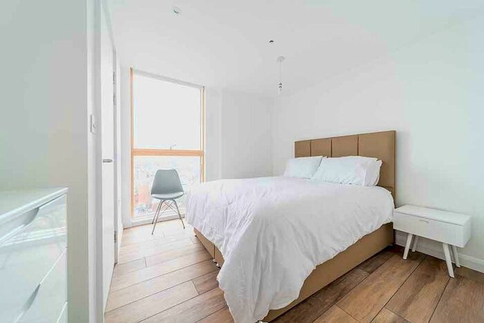 1 Bedroom Flat To Rent In Queen Street Maidenhead, SL6