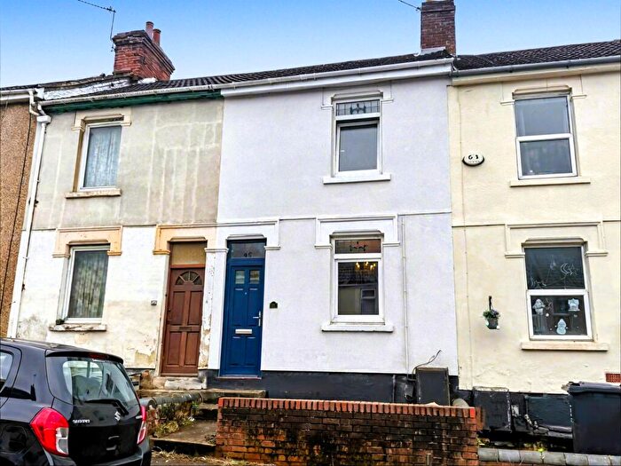 2 Bedroom Terraced House For Sale In Dryden Street, Swindon, SN1
