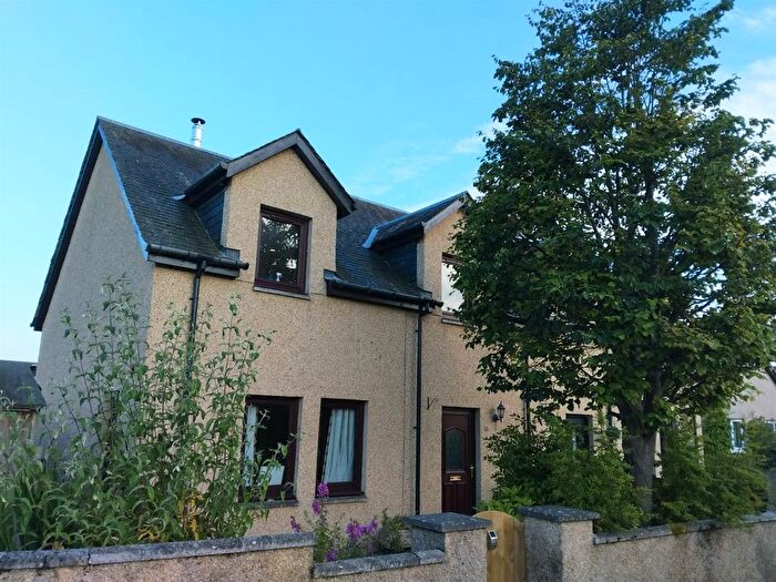 3 Bedroom Property For Sale In Russell Street, Stanley, PH1