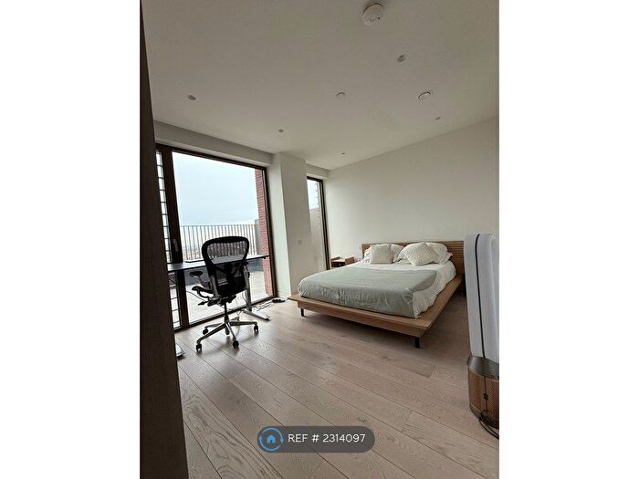 2 Bedroom Flat To Rent In City Road, London, EC1V