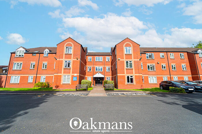 2 Bedroom Apartment For Sale In Oak Tree Court, Pembroke Way, B28