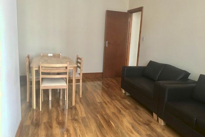 4 Bedroom Flat To Rent In Rayners Lane, Pinner, HA5