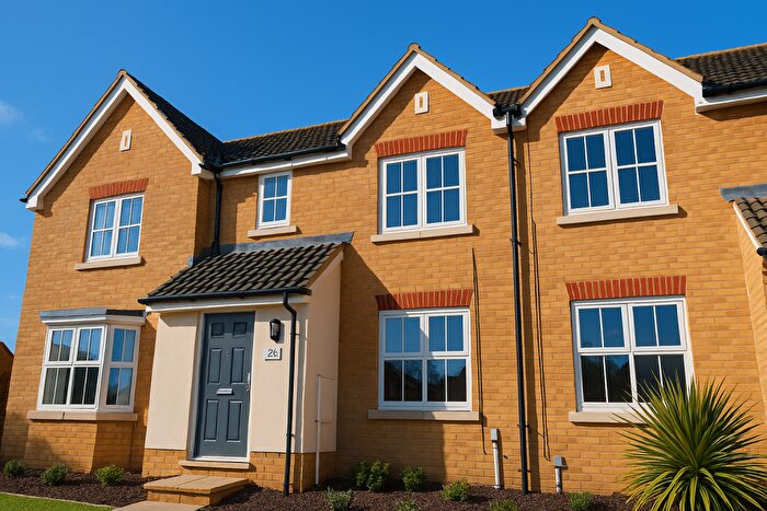 3 Bedroom House To Rent In Royal Oak Chase - Laindon, SS15