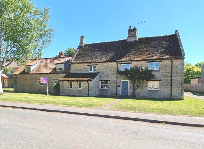 4 Bedroom Detached House For Sale In West End Road, Maxey, Market Deeping, PE6