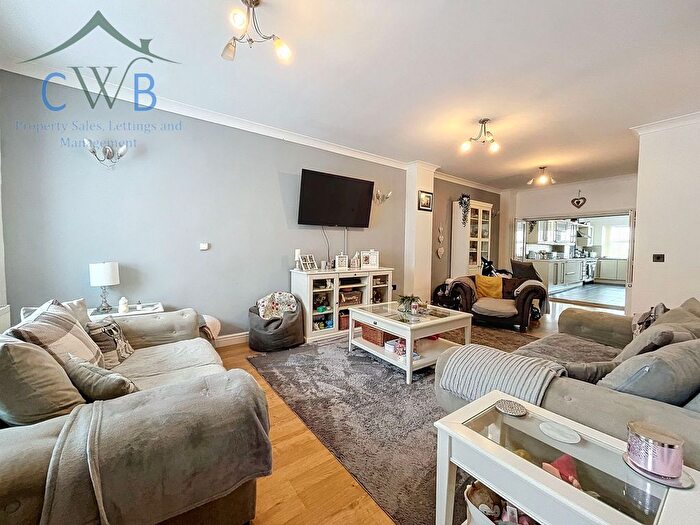 5 Bedroom Semi-Detached House To Rent In Malling Road, Snodland, ME6