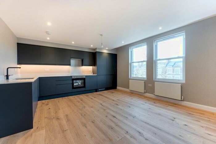 2 Bedroom Flat To Rent In Chamberlayne Road, Kensal Rise, London, NW10