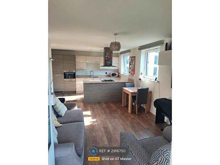 2 Bedroom Flat To Rent In Watson Heights, Chelmsford, CM1