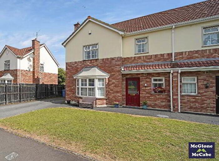 3 Bedroom Semi-Detached House For Sale In Maplebrook Way, Dungannon, BT71
