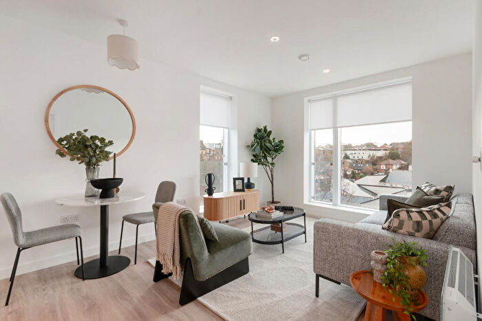 1 Bedroom Apartment To Rent In Leon House, The Heights, Charlton, Greenwich, SE7