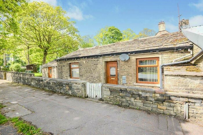 2 Bedroom Bungalow To Rent In Bradley Villa Farm, Bradley Road, Huddersfield, West Yorkshire, HD2