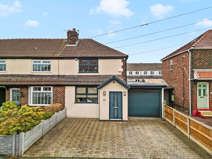 3 Bedroom Semi Detached House For Sale In Moseley Avenue, Warrington, WA4