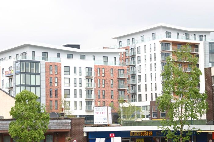 2 Bedroom Flat To Rent In Longfield Centre, Prestwich, M25