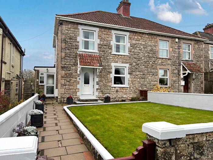 3 Bedroom Semi Detached House For Sale In Collett Avenue, Shepton Mallet, BA4