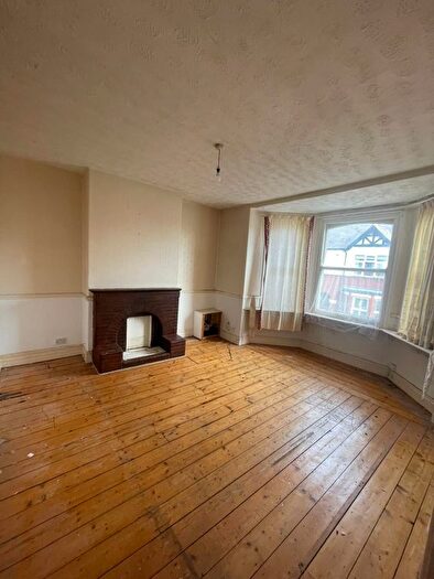 4 Bedroom Flat To Rent In Somerville Road, Wigan, WN1