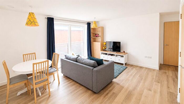 2 Bedroom Apartment For Sale In Swann House, Ferry Street, Redcliffe, Bristol, BS1
