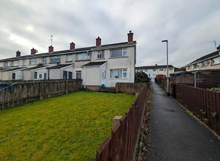 3 Bedroom End Of Terrace House For Sale In Brookhill, Randalstown, BT41