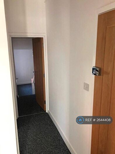 1 Bedroom Flat To Rent In Douglas Avenue, Hythe, CT21