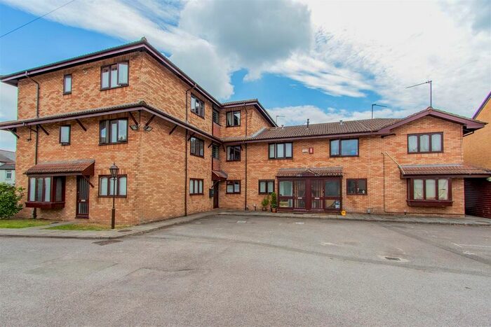 2 Bedroom Flat To Rent In Loftus Street, Canton, Cardiff, CF5