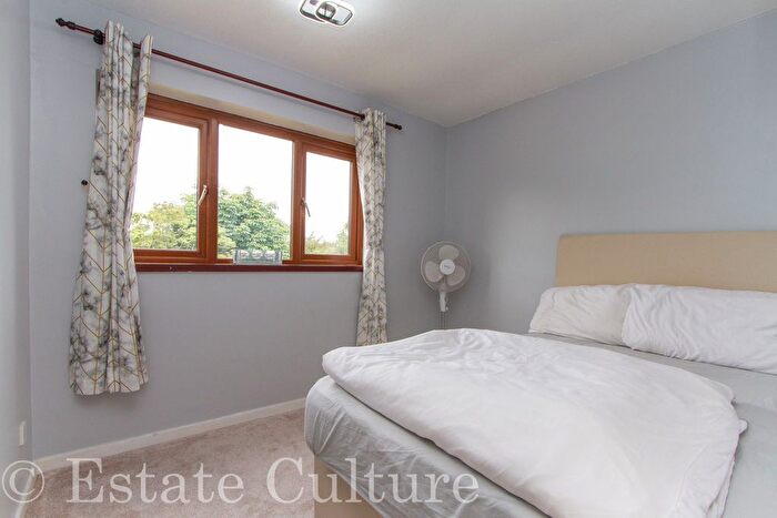 3 Bedroom Terraced House For Sale In Hallway Drive, Shilton, Coventry, CV7