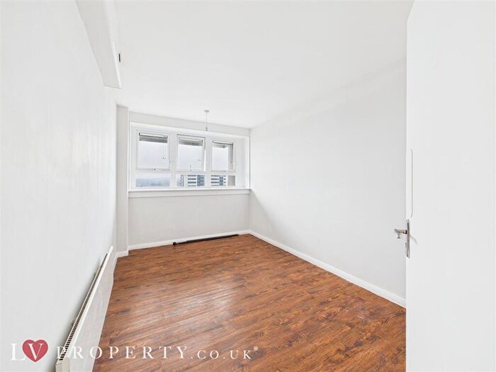 2 Bedroom Apartment To Rent In Guild Close, Birmingham, B16