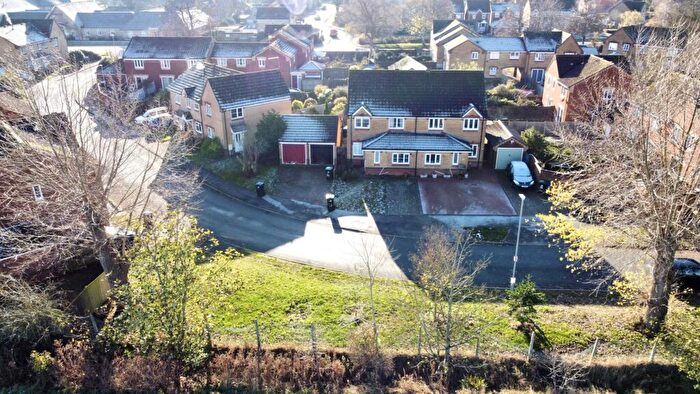 3 Bedroom Semi Detached House For Sale In Morton Close, Ely, Cambridgeshire, CB7