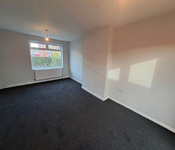 2 Bedroom Semi-Detached House To Rent In Nightingale Road, Eston, Middlesbrough, TS6