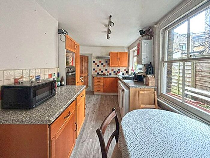 4 Bedroom Terraced House To Rent In Biscay Road, London, W6