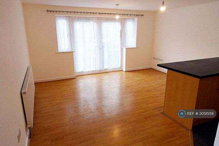 1 Bedroom Flat To Rent In Dale Street, Smethwick, B66