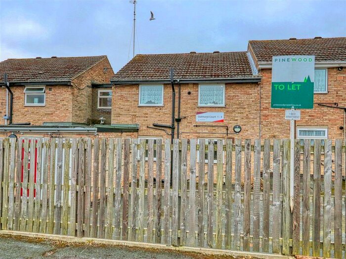 1 Bedroom Flat To Rent In Oakhurst Close, Chasecliff Close, Loundsley Green, Chesterfield, Derbyshire, S40