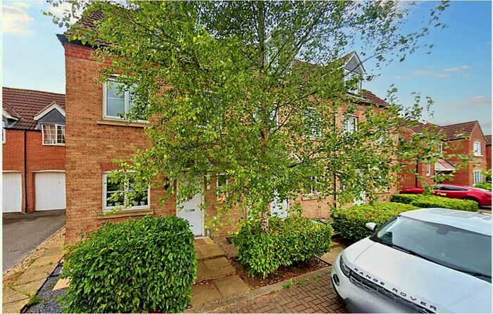 3 Bedroom End Of Terrace House To Rent In Florin Drive, Wyberton, PE21