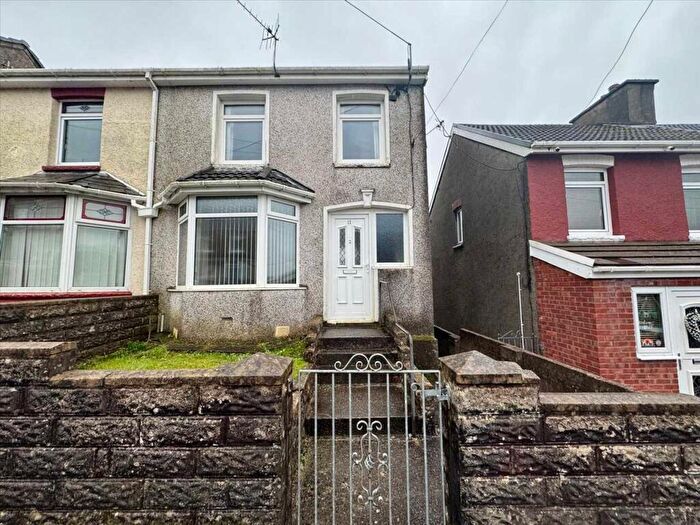 3 Bedroom Terraced House For Sale In Ash Street, Porth, CF39