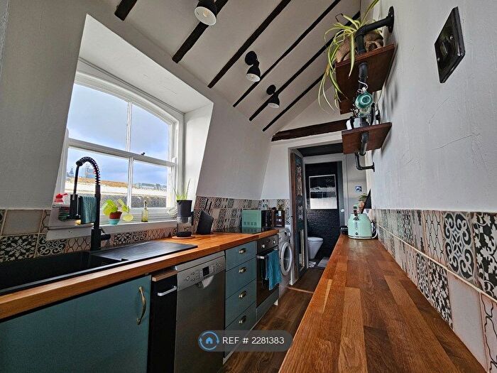 1 Bedroom Flat To Rent In Marine Parade, Brighton, BN2