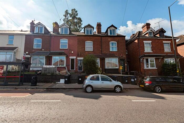 5 Bedroom House To Rent In Harborne Lane, Selly Oak, Birmingham, West Midlands, B29