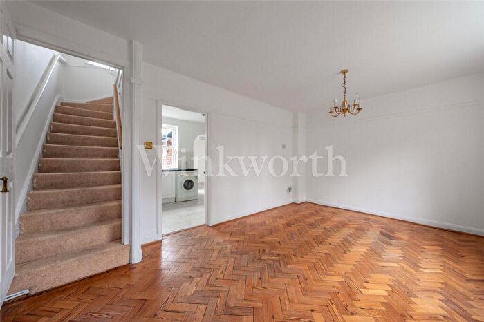 2 Bedroom Terraced House To Rent In Childs Way, London, NW11