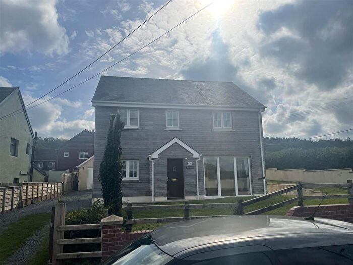 4 Bedroom Detached House To Rent In Gelli Newydd, Golden Grove, Carmarthen, SA32