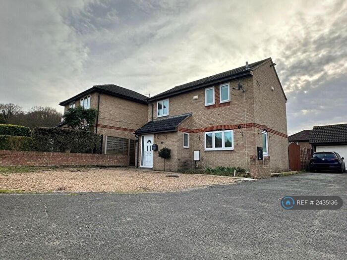 3 Bedroom Detached House To Rent In Coptefield Drive, Belvedere, DA17