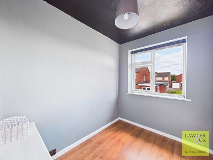 3 Bedroom Semi-Detached House For Sale In Bosden Avenue, Hazel Grove, Stockport, SK7