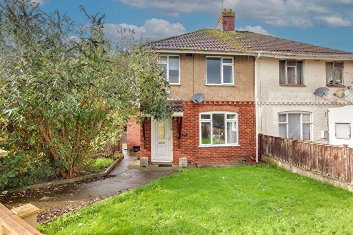 3 Bedroom Semi-Detached House To Rent In Brown Street, Trowbridge, BA14