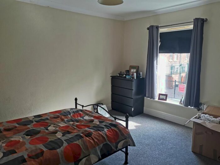 3 Bedroom Terraced House To Rent In Elliston Street, Cleethorpes, DN35