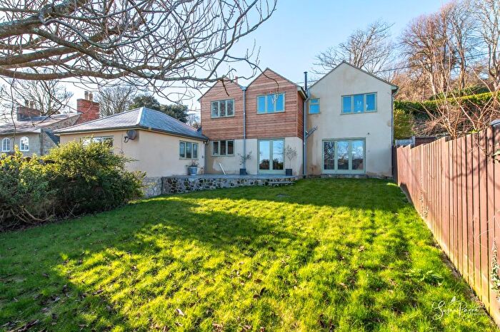 3 Bedroom Detached House For Sale In Sandrock Road, Niton Undercliff, Ventnor, PO38