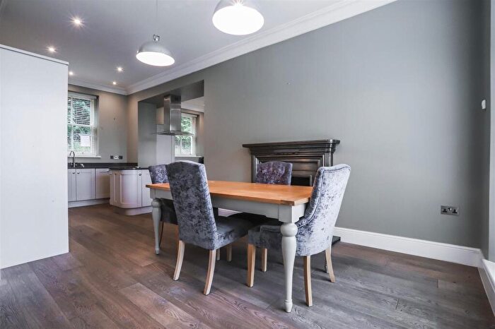 5 Bedroom Detached House For Sale In Hollin Hall, Longridge, Preston, PR3