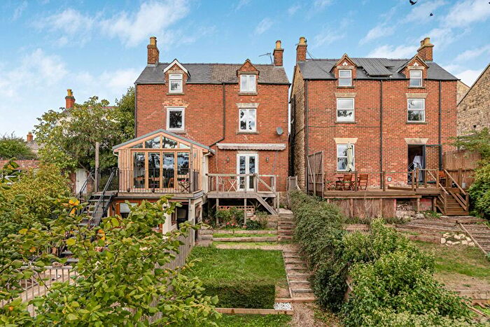 3 Bedroom Semi Detached House For Sale In Mount Pleasent, Stroud, GL5