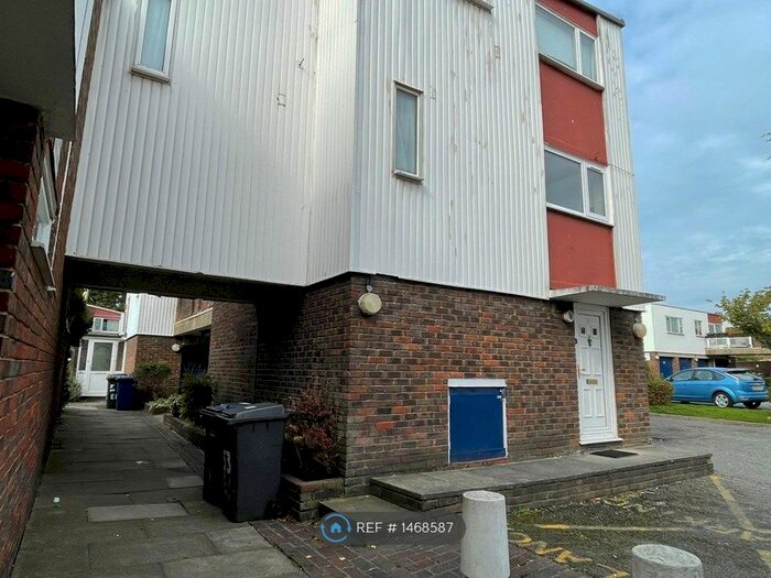 2 Bedroom Terraced House To Rent In Ember Court, London, NW9
