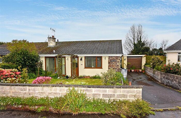 4 Bedroom Semi Detached Bungalow For Sale In Roseland Park, Camborne, TR14